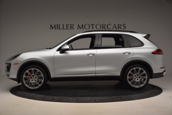 Used 2016 Porsche Cayenne Turbo for sale Sold at Bugatti of Greenwich in Greenwich CT 06830 3