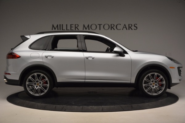 Used 2016 Porsche Cayenne Turbo for sale Sold at Bugatti of Greenwich in Greenwich CT 06830 9