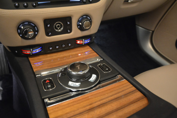 Used 2015 Rolls-Royce Wraith for sale Sold at Bugatti of Greenwich in Greenwich CT 06830 21