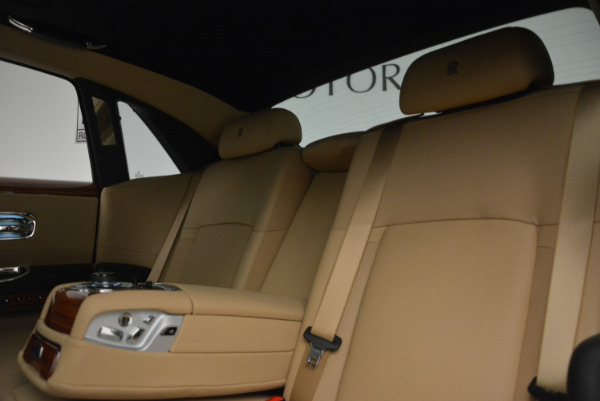 Used 2013 Rolls-Royce Ghost for sale Sold at Bugatti of Greenwich in Greenwich CT 06830 20