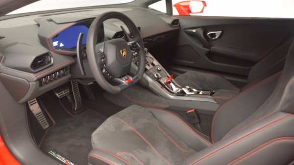 Used 2016 Lamborghini Huracan LP 580-2 for sale Sold at Bugatti of Greenwich in Greenwich CT 06830 20