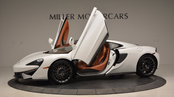 Used 2017 McLaren 570GT for sale Sold at Bugatti of Greenwich in Greenwich CT 06830 14