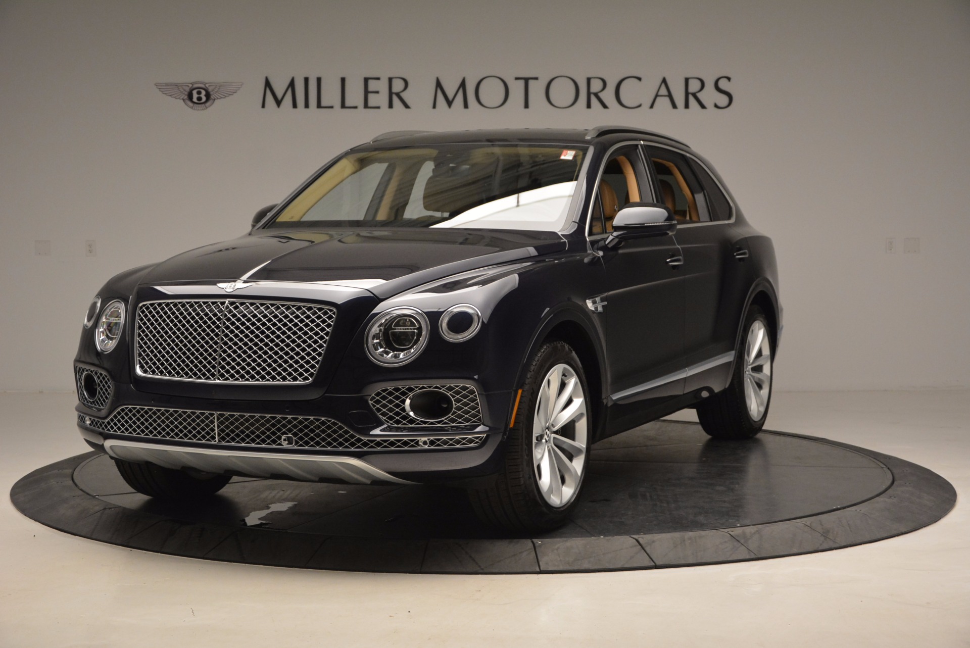 Used 2017 Bentley Bentayga W12 for sale Sold at Bugatti of Greenwich in Greenwich CT 06830 1