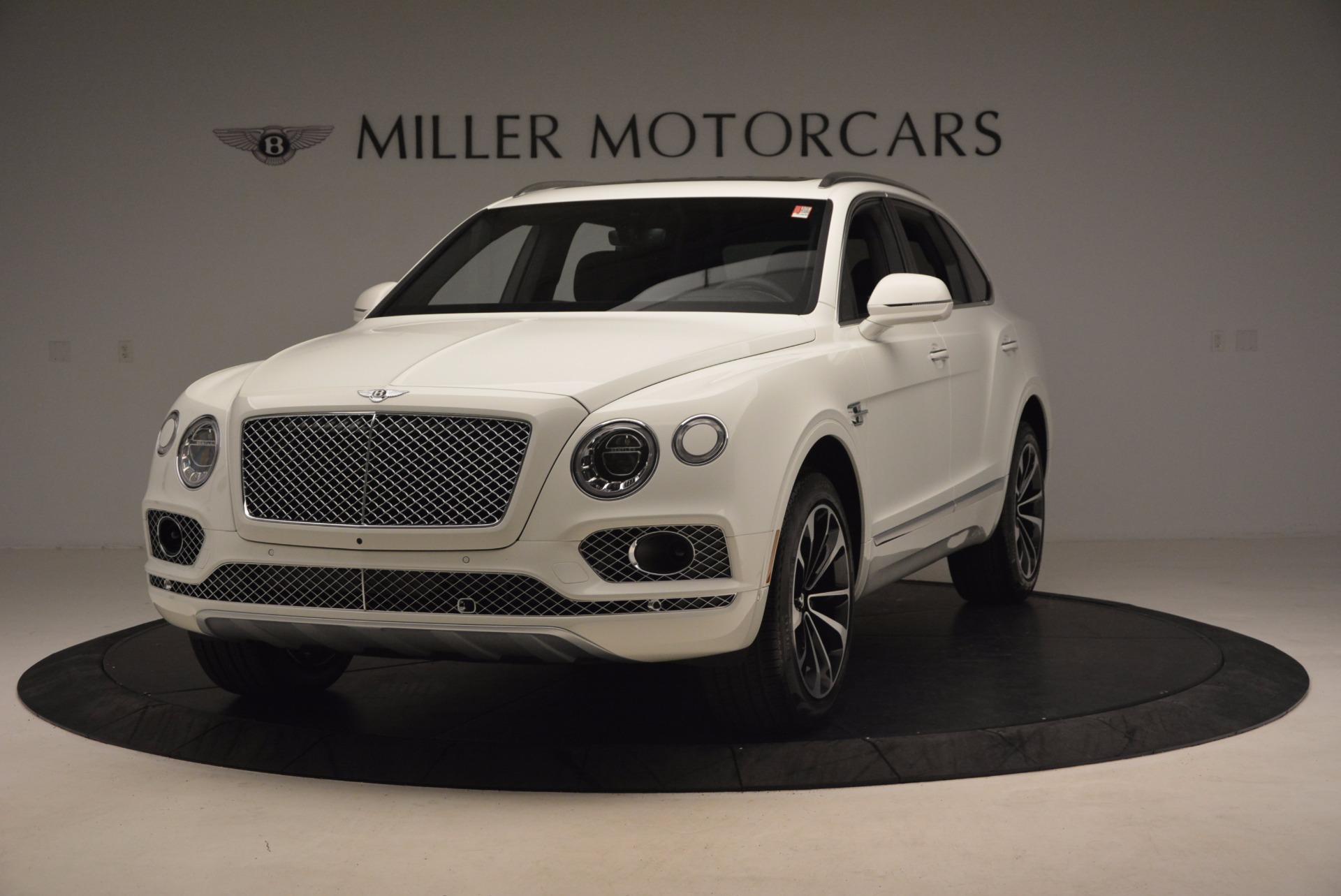 Used 2017 Bentley Bentayga for sale Sold at Bugatti of Greenwich in Greenwich CT 06830 1