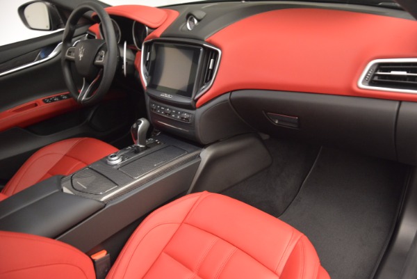 Used 2017 Maserati Ghibli S Q4 for sale Sold at Bugatti of Greenwich in Greenwich CT 06830 15