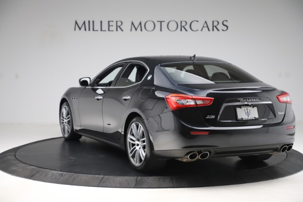 Used 2017 Maserati Ghibli S Q4 for sale Sold at Bugatti of Greenwich in Greenwich CT 06830 5