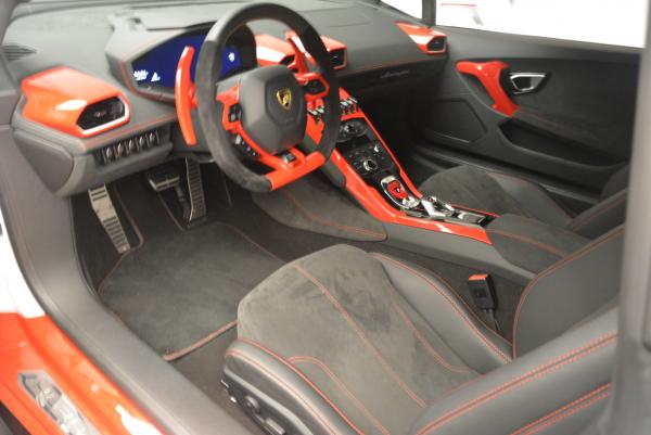 Used 2015 Lamborghini Huracan LP610-4 for sale Sold at Bugatti of Greenwich in Greenwich CT 06830 14