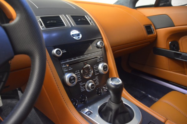 Used 2009 Aston Martin V8 Vantage for sale Sold at Bugatti of Greenwich in Greenwich CT 06830 17