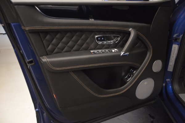 New 2017 Bentley Bentayga for sale Sold at Bugatti of Greenwich in Greenwich CT 06830 22