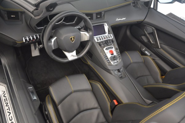 Used 2015 Lamborghini Aventador LP 700-4 for sale Sold at Bugatti of Greenwich in Greenwich CT 06830 21