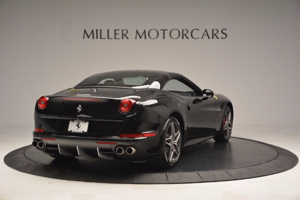 Used 2015 Ferrari California T for sale Sold at Bugatti of Greenwich in Greenwich CT 06830 19