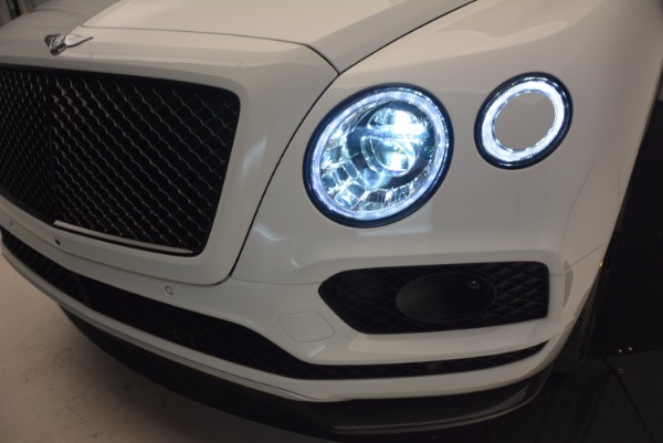 New 2018 Bentley Bentayga Black Edition for sale Sold at Bugatti of Greenwich in Greenwich CT 06830 16