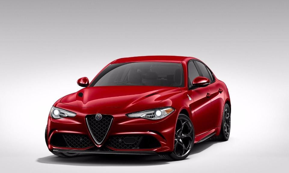 New 2017 Alfa Romeo Giulia Quadrifoglio Quadrifoglio for sale Sold at Bugatti of Greenwich in Greenwich CT 06830 1