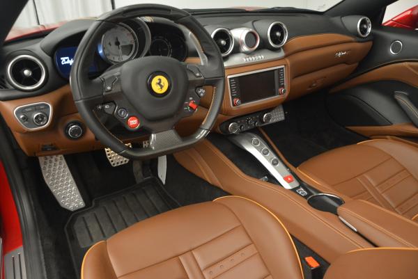 Used 2015 Ferrari California T for sale Sold at Bugatti of Greenwich in Greenwich CT 06830 25