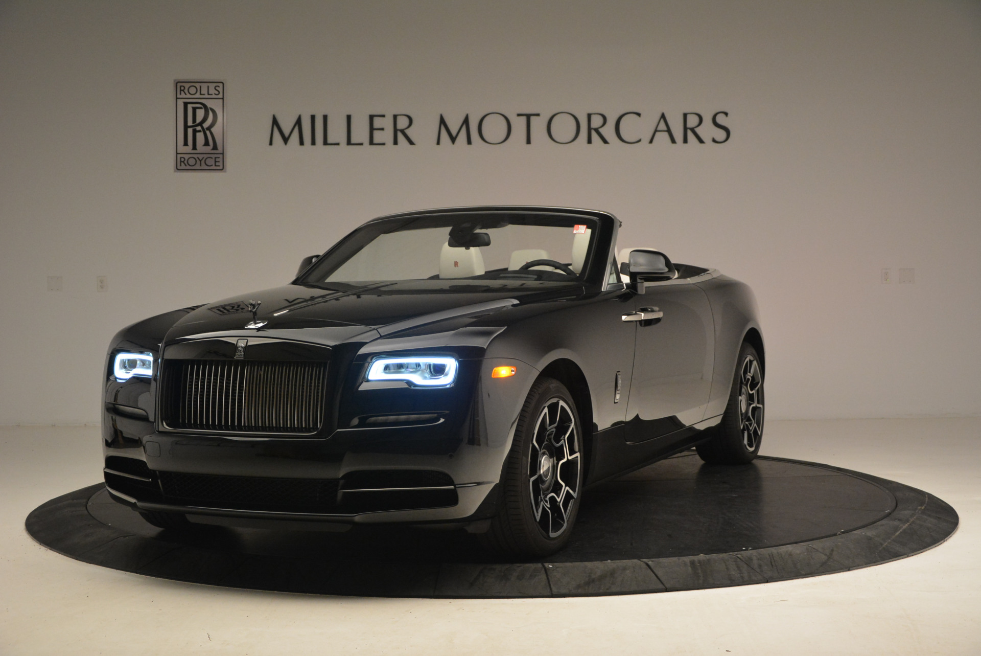 Used 2018 Rolls-Royce Dawn Black Badge for sale Sold at Bugatti of Greenwich in Greenwich CT 06830 1