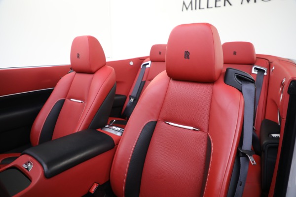 Used 2018 Rolls-Royce Dawn Black Badge for sale $289,900 at Bugatti of Greenwich in Greenwich CT 06830 18