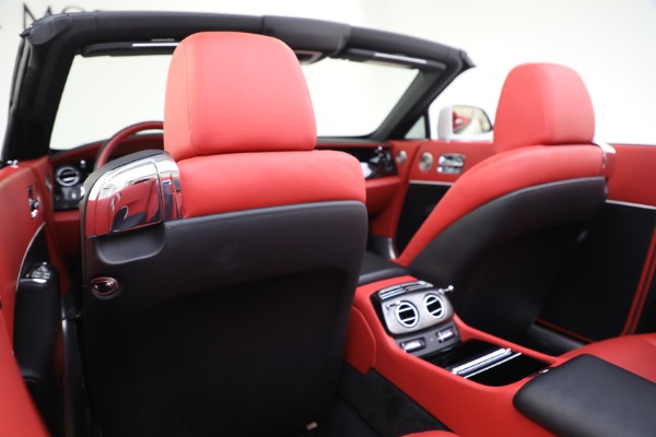 Used 2018 Rolls-Royce Dawn Black Badge for sale $289,900 at Bugatti of Greenwich in Greenwich CT 06830 21