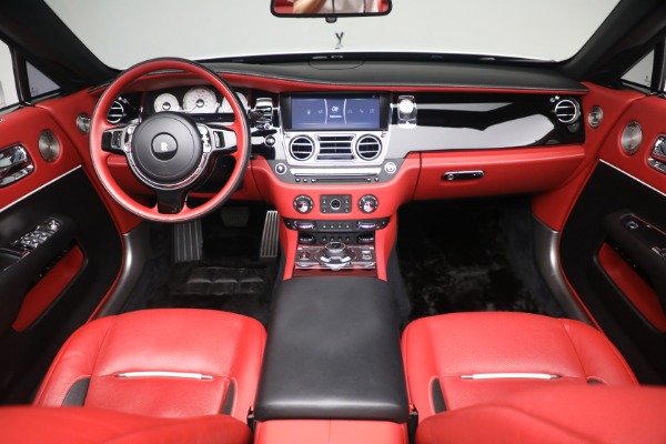 Used 2018 Rolls-Royce Dawn Black Badge for sale $289,900 at Bugatti of Greenwich in Greenwich CT 06830 4