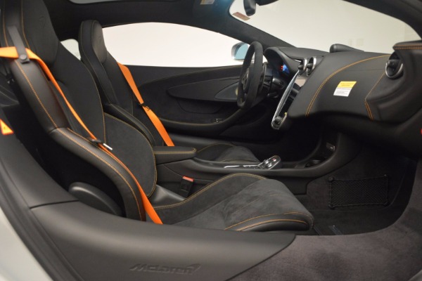 Used 2017 McLaren 570GT for sale $169,900 at Bugatti of Greenwich in Greenwich CT 06830 19