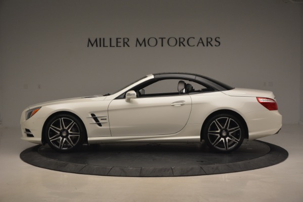 Used 2015 Mercedes Benz SL-Class SL 550 for sale Sold at Bugatti of Greenwich in Greenwich CT 06830 16