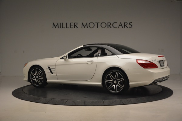 Used 2015 Mercedes Benz SL-Class SL 550 for sale Sold at Bugatti of Greenwich in Greenwich CT 06830 17