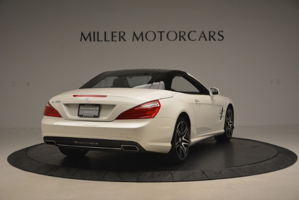 Used 2015 Mercedes Benz SL-Class SL 550 for sale Sold at Bugatti of Greenwich in Greenwich CT 06830 20