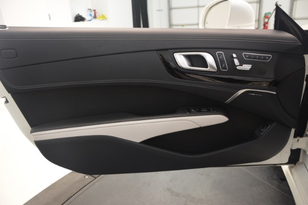 Used 2015 Mercedes-Benz SL-Class SL 550 for sale Sold at Bugatti of Greenwich in Greenwich CT 06830 28