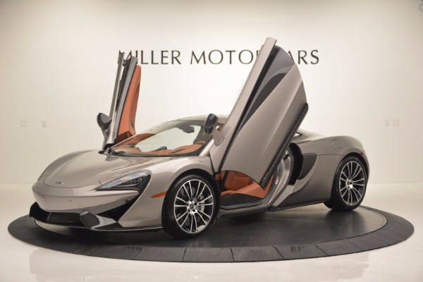 Used 2016 McLaren 570S for sale Sold at Bugatti of Greenwich in Greenwich CT 06830 14