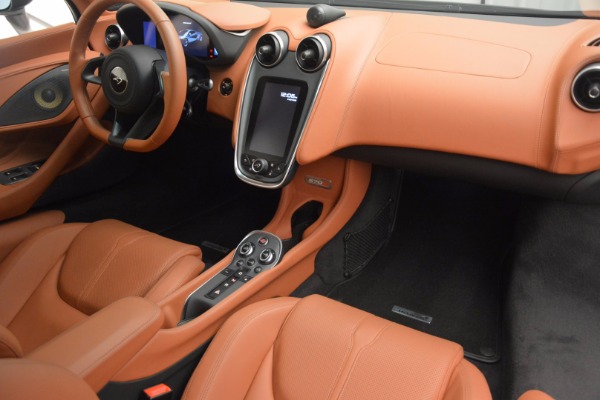 Used 2016 McLaren 570S for sale Sold at Bugatti of Greenwich in Greenwich CT 06830 18