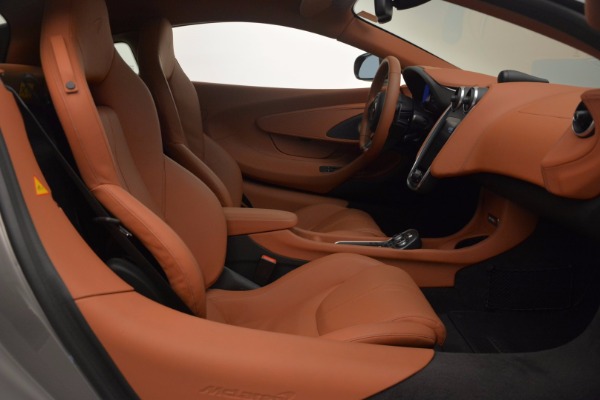 Used 2016 McLaren 570S for sale Sold at Bugatti of Greenwich in Greenwich CT 06830 19