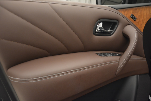 Used 2015 INFINITI QX80 Limited 4WD for sale Sold at Bugatti of Greenwich in Greenwich CT 06830 16
