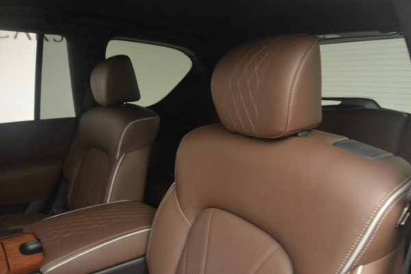 Used 2015 INFINITI QX80 Limited 4WD for sale Sold at Bugatti of Greenwich in Greenwich CT 06830 17