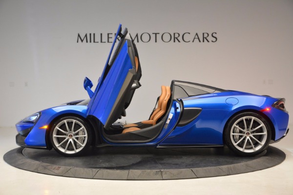 Used 2018 McLaren 570S Spider for sale Sold at Bugatti of Greenwich in Greenwich CT 06830 15