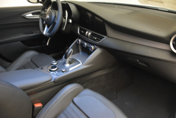 New 2017 Alfa Romeo Giulia Ti Sport Q4 for sale Sold at Bugatti of Greenwich in Greenwich CT 06830 21