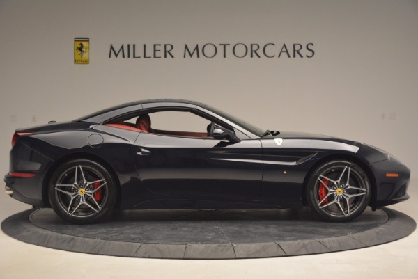 Used 2017 Ferrari California T for sale Sold at Bugatti of Greenwich in Greenwich CT 06830 21