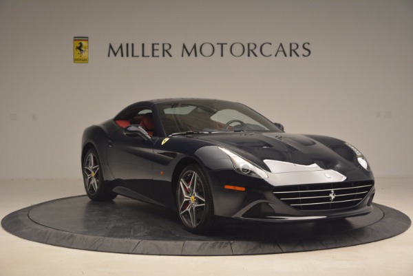 Used 2017 Ferrari California T for sale Sold at Bugatti of Greenwich in Greenwich CT 06830 23