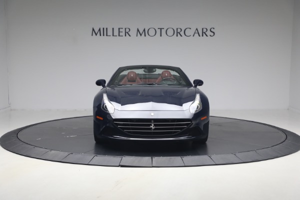 Used 2016 Ferrari California T for sale $119,900 at Bugatti of Greenwich in Greenwich CT 06830 12