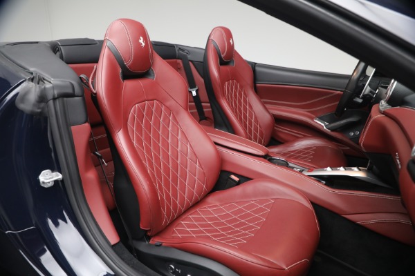 Used 2016 Ferrari California T for sale $119,900 at Bugatti of Greenwich in Greenwich CT 06830 18