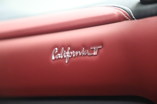 Used 2016 Ferrari California T for sale $119,900 at Bugatti of Greenwich in Greenwich CT 06830 21