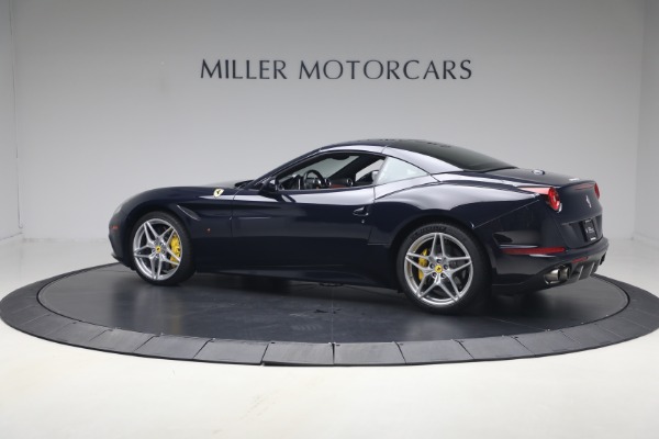 Used 2016 Ferrari California T for sale $119,900 at Bugatti of Greenwich in Greenwich CT 06830 26