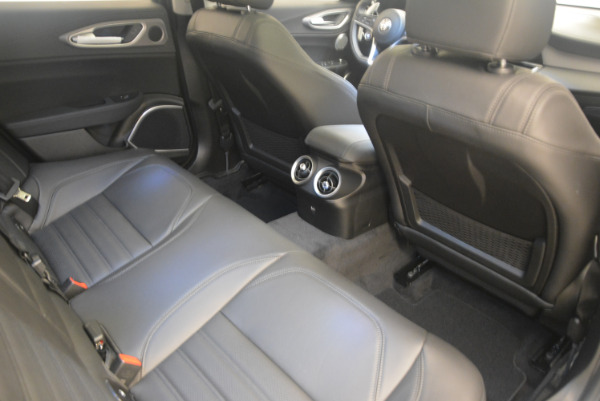 New 2017 Alfa Romeo Giulia Ti Sport Q4 for sale Sold at Bugatti of Greenwich in Greenwich CT 06830 21