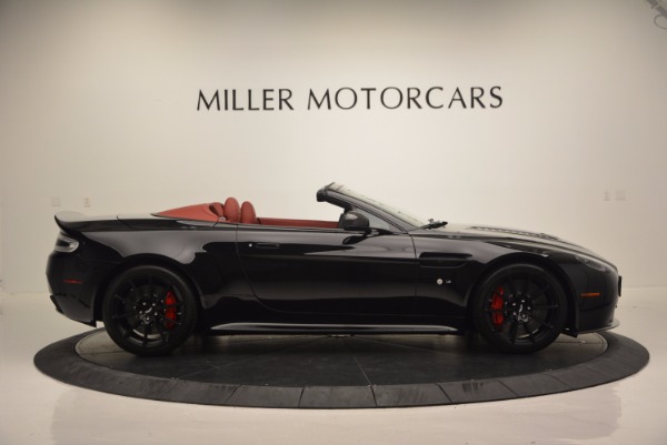 Used 2015 Aston Martin V12 Vantage S Roadster for sale Sold at Bugatti of Greenwich in Greenwich CT 06830 9