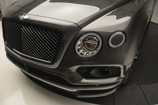 Used 2018 Bentley Bentayga W12 Signature for sale Sold at Bugatti of Greenwich in Greenwich CT 06830 15