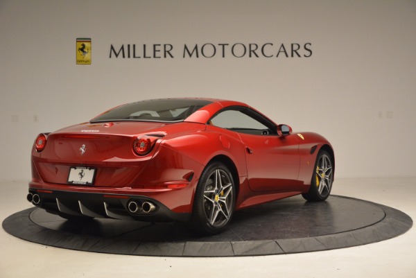 Used 2017 Ferrari California T for sale Sold at Bugatti of Greenwich in Greenwich CT 06830 19