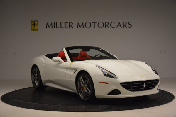 Used 2017 Ferrari California T for sale Sold at Bugatti of Greenwich in Greenwich CT 06830 11