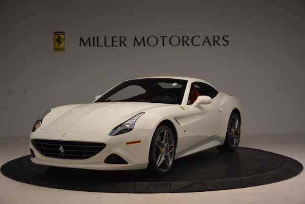 Used 2017 Ferrari California T for sale Sold at Bugatti of Greenwich in Greenwich CT 06830 13