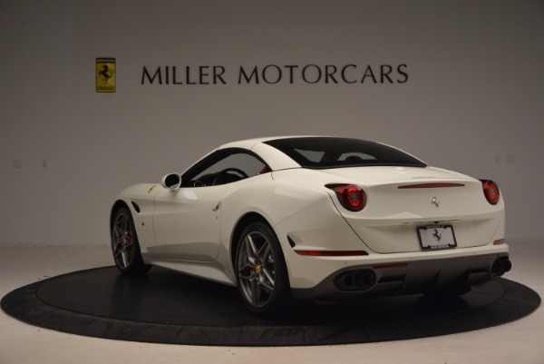 Used 2017 Ferrari California T for sale Sold at Bugatti of Greenwich in Greenwich CT 06830 17