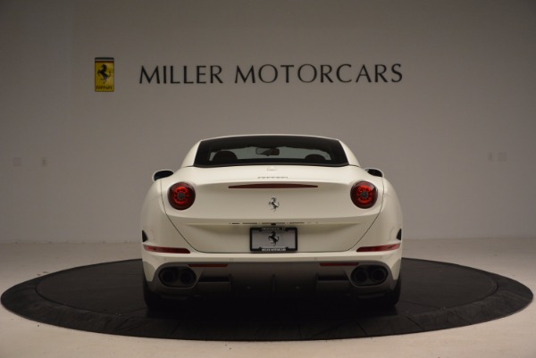 Used 2017 Ferrari California T for sale Sold at Bugatti of Greenwich in Greenwich CT 06830 18