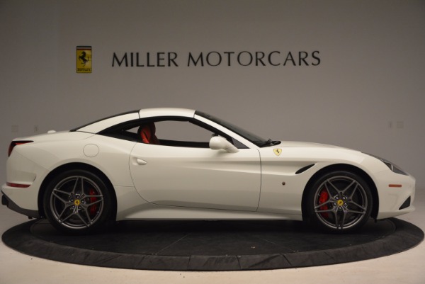 Used 2017 Ferrari California T for sale Sold at Bugatti of Greenwich in Greenwich CT 06830 21