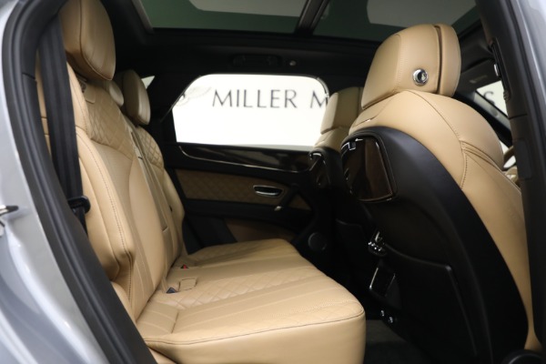 Used 2018 Bentley Bentayga W12 Signature Edition for sale Sold at Bugatti of Greenwich in Greenwich CT 06830 26